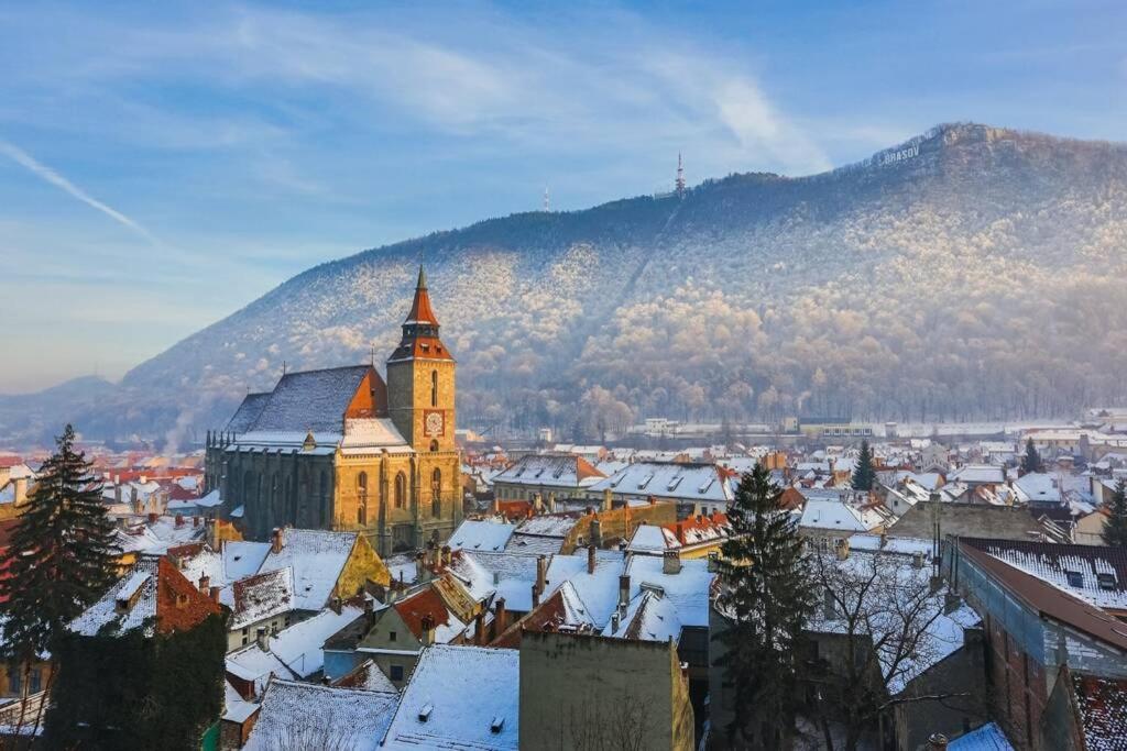 Vintage Apartament ,, Nicolux,, Centrul Vechi- Brasov Apartment ภายนอก รูปภาพ